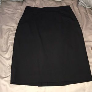 Classic Ann Taylor black pencil skirt NWT